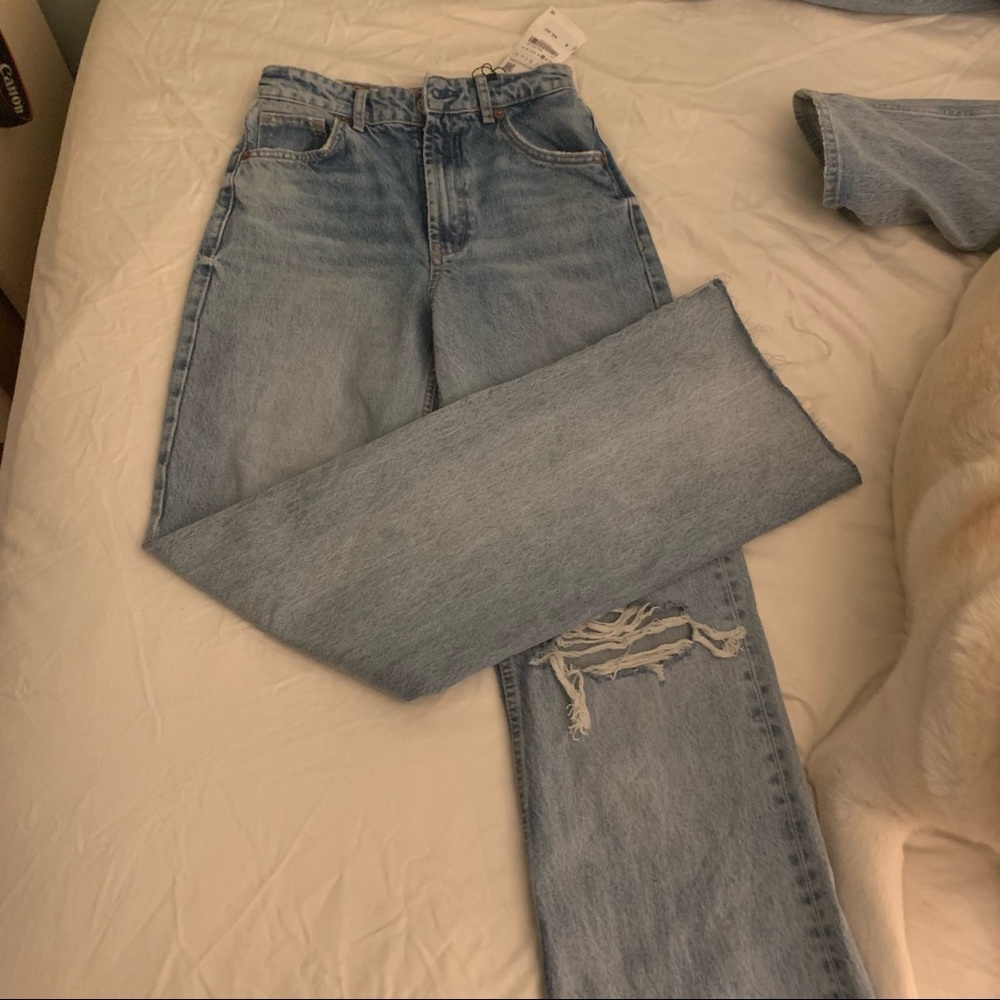 Zara Ripped Wide Leg Jeans - Picture 4 of 5